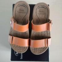 ราคา รองเท้า Scholl มือสอง สภาพดี ของแท้100% (1327811988)