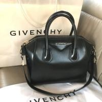 ราคา Givenchy Small Antigona 32,000 บาท จัดด่วน!! (7710940216)