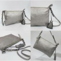 ราคา Accessoires Silver Crossbody bag กระเป๋าสะพายข้างมือสอง แบรนด์แท้ (26355453317)