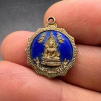 ราคา เหรียญ พระพุทธชินราช วัดพระศรีรัตนมหาธาตุ พิษณุโลก เนื้อกะไหล่ทองลงยาน้ำเงิน สภาพใช้ เก่าปีลึก (29853587740)