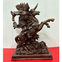 ราคา กวนอู กวนกง เทพเจ้ากวนอู ปางขี่ม้าพยศ ขี่ม้า ถือง้าว เทพเจ้าจีน สูง 16 นิ้ว งานเรซิ่นสีไม้ แก้ปีชง (21983694504)