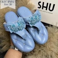 ราคา ♥️ ลดแรงไม่ง้อโค้ด ♥️SOFA SHU by Shuberry ของแท้1000000% / ผ่อนSpayLaterได้ SHU SOFASHOES SLIM SWEET CHIC BL01 (18194252909)