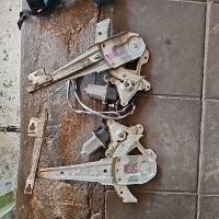 ราคา รางกระจกไฟฟ้าคู่หลัง honda crv Gen 1 มอเตอร์พร้อมรางงานแท้ถอดใช้งานได้ปกติสภาพสวย ขายยกคู่ซ้ายขวาหลัง (25112752710)