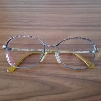 ราคา (มือสอง) แว่นตา กรอบโลหะ สไตล์วินเทจ Vintage Glasses สำหรับถ่ายละคร ย้อนยุค ทรงโบราณ คลาสสิก Classic ผู้ชาย ผู้หญิง (29057201499)