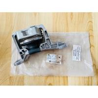 ราคา ยางแท่นเครื่องหน้าขวา Ford Focus MK2/2.5/3 เครื่อง 1.8/2.0 เบนซิน , Mazda 3 BL/BK เครื่อง 2.0 , Volvo S40 II/V50 เครื่อง 2.0 เบนซิน (2691685121)