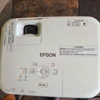 ราคา โปรเจคเตอร์ epson EB-S02 มือสอง (28783798098)