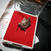 ราคา เหรียญพญาเรือนเต่า #หลวงปู่หลิว ปณณโก#วัดไร่แตงทอง นครปฐม **เทพเจ้าพญาเรือนเต่า**❌บูชา399บาท❌แถมธงฟรี รุ่นอุดปี2560 (15121822671)