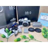 ราคา Olympus em10 mark ii เลนส์ 14-42 มี wifi อดีตศูนย์ พร้อมใช้งาน ครบกล่อง (19087045064)