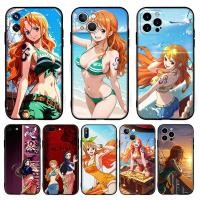 ราคา เคสโทรศัพท์TPUซิลิโคนสีดําอะนิเมะNami RobinจากOne Piece[T-4]สําหรับiPhone 14 15 16 Pro Plus Max (45404610323)