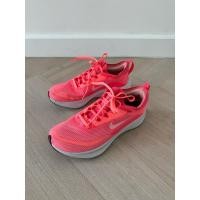 ราคา รองเท้าวิ่ง มือสอง แท้100% Nike Zoom Fly 4 Women Size uk5.5 eur39 (22190054782)