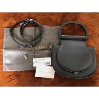 ราคา กระเป๋าสีดำ Charles&keith ของแท้ 100% (7244598539)