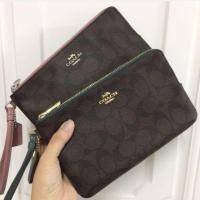 ราคา Coach คล้องมือไซส์L แท้100% (1704827777)