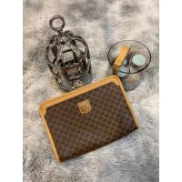 ราคา celine แท้มือสอง สภาพดี ภายในสะอาด แคนวาสชัดสวย (3347704354)