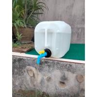 ราคา แกลลอนฝาก๊อก ใส่น้ำและน้ำมัน 20 - 25 ลิตร สภาพใหม่ สีขาวใส ทรงแอปเปิ้ล พลาสติกเกรด A (สั่งได้ไม่เกิน 6 ใบ/1คำสั่งซื้อ) (29203257679)