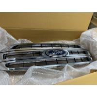 ราคา กระจังหน้า FORD EVEREST (17983858383)