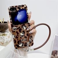 ราคา พร้อมส่งจากไทย ! เคสฟลิปคิตตี้ลายเสือดาว Y2K แวววาว (20900) for Samsung Galaxy Z Flip6 Z Flip5 (54852476220)