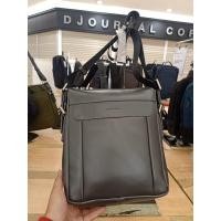 ราคา Hush puppies กระเป๋าผู้ชายสีเทาเข้ม (7582504882)