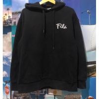 ราคา Hitam เสื้อฮู้ด Fila พิมพ์ลายด้านหลังสีดํา (25637504915)