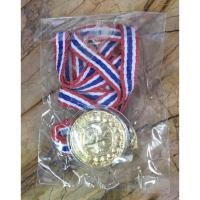 ราคา เหรียญทองจตุคามวัดพระธาตุ นครศรีธรรมราช เคลือบกรอบอย่างดี 50 เหรียญ ปี 50 ราคาเหรียญละ 199 บาท (20247691975)