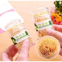 ราคา (1กระปุกมี 360 ชิ้น)ไม้จิ้มฟันเเบบกระปุก ไม้จิ้มฟัน ปลายแหลม ไม้จิ้มฟัน ปลายเเหลม ใช้ได้ทั้ง2ด้าน (28308242330)