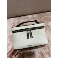 ราคา กระเป๋าเครื่องสำอาง Bobbi brown แท้ มือสอง (22575310300)