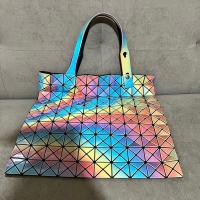 ราคา กระเป๋า baobao 10x10 rainbow ของแท้ มือสอง (22853461336)