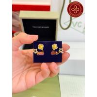 ราคา [RAPASGOLD] - ECloverStar ต่างหูโลโก้ทองแท้หนัก 0.1 กรัม (29725289902)