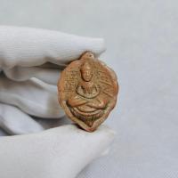 ราคา พระโพธิจักรใบโพธิ์ พระสมเด็จพิมพ์ใบโพธิ์ หลวงพ่อลี วัดอโศการาม พระเนื้อดิน มีความเก่า (18490194769)