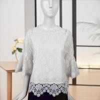 ราคา Pink Boutique อก 38"-46" เสื้อลูกไม้คอกลม แขนกระดิ่ง ยาว 5 ส่วน เนื้อผ้าลูกไม้ ลายสวยมากค่ะ เกรดพรีเมียม # (28660575725)