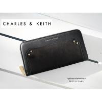 ราคา กระเป๋าสตางค์ CHARLES & KEITH STUDDED LONG WALLET CK6-10770270 ปี 2018 แบบยาวทรงซิปรอบ (2765566459)