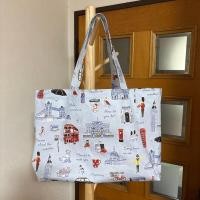 ราคา 【Direct from Japan】กระเป๋าน้ำหนักเบา ผลิตจากผ้าเคลือบแผ่น Cath Kidston【Japan Exclusive】 (48651940911)