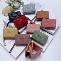 ราคา 1211กระเป๋าสตางค์กระเป๋าสตางค์ผู้หญิงใบสั้น กระเป๋าสตางค์ใบสั้น 3 พับ+ช่องซิปรอบขนาด 8x11 cm. (29107848644)