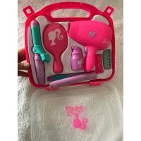 ราคา Barbie Beauty Styling Set ชุดทำผมพกพาบาร์บี้แท้ มือสองสภาพใหม่ นำเข้าจากอเมริกา (26509296339)