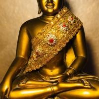 ราคา ผ้าสไบห่มพระ คริสตัลสีนพเก้ายอดนิยม ผ้าสไบตัดเย็บจากผ้าลูกไม้ต่างประเทศ จากร้านคุณาภรณ์ (7431424690)