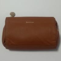 ราคา กระเป๋าหนังหนา สีน้ำตาล Sulwhasoo ของเกาหลี ปากบนซิป ขนาด 7.5 × 5 นิ้ว (28267573816)