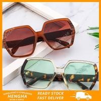 ราคา (HENGHA) แว่นตากันแดด ทูโทน ทรงสี่เหลี่ยม กรอบขนาดใหญ่ สีเขียว แฟชั่นสไตล์ตะวันตก (20048931109)