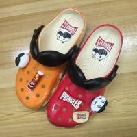 ราคา ♞New Bearded Adult Color Matching Couple Croc Shoes Anti-Slip Breathable Lightweight Comfortable Sa (55101477135)