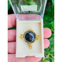 ราคา เหรียญหลวงพ่อรวย ปาสาทิโก รุ่น รวยมั่งคั่ง เนื้อทองแดงรมดำ พิมพ์เล็ก (22466277728)