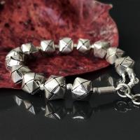 ราคา สร้อยข้อมือเงินแท้ตะกร้อสาน สร้อยข้อมือผู้หญิง เงินแท้รมดำ99.9% รับประกันสินค้า งานแฮนด์เมดจากช่างฝีมือชาวเชียงใหม่ (14508967297)