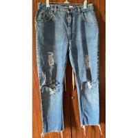 ราคา กางเกงยีนส์ขายาวขาขาด (Liz Claiborne ) รุ่น Classic Fit (22066603656)