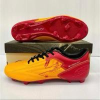 ราคา รองเท้าสตั๊ดเด็กผู้ชาย สีส้มแดง รองเท้าสตั๊ดGiGa (22951125640)