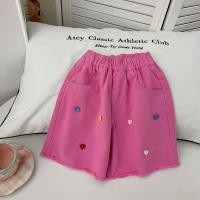 ราคา เสื้อและกางเกงขาสั้นสำหรับเด็กหญิง สีชมพูอ่อน แบบแฟชั่น กางเกงยีนส์ห้าจุด (56353672476)