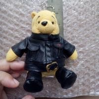 ราคา หมีพู ชุดหนังดำ ตุ๊กตาพวงกุญแจมือสองลิขสิทธิ์ญี่ปุ่น (5534551549)