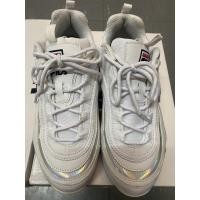 ราคา fila hologram มือ2 สภาพดี (9256040674)