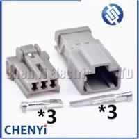 ราคา 3 Pin ยานยนต์เชื่อมต่อไฟเลี้ยวไฟท้ายย้อนกลับหลอดไฟปลั๊ก 6098-0241 6098-0242 PB901-03120 สําหรับ Honda Fit Mazda (29383012309)