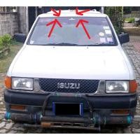 ราคา ยาง ขอบกระจก หน้า อีซูซุ มังกรทอง TFR กระจกบังลมหน้า ยางขอบ ขอบบน ยางกระจกรถ กระบะ หน้า (20004155592)