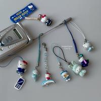 ราคา Hello Kitty Phone Charm Strap พวงกุญแจคละปี สายห้อยมือถือคิตตี้ (24858385536)
