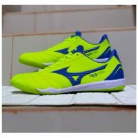 ราคา รองเท้าฟุตซอล Mizuno สีและลายเยอะที่สุดที่ Shoppe (44014246450)