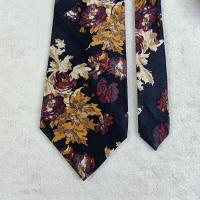 ราคา เนคไทมือสองPIERRE CARDIN Silk Tie Floral Print Design Made in USA (43911000213)