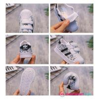 ราคา รองเท้าเด็ก รองเท้าผ้าใบ ADIDAS CHILDREN FASHION BOY (สีดํา/ขาว) KASUT BUDAK KANAK ANAK LELAKI (40363971177)